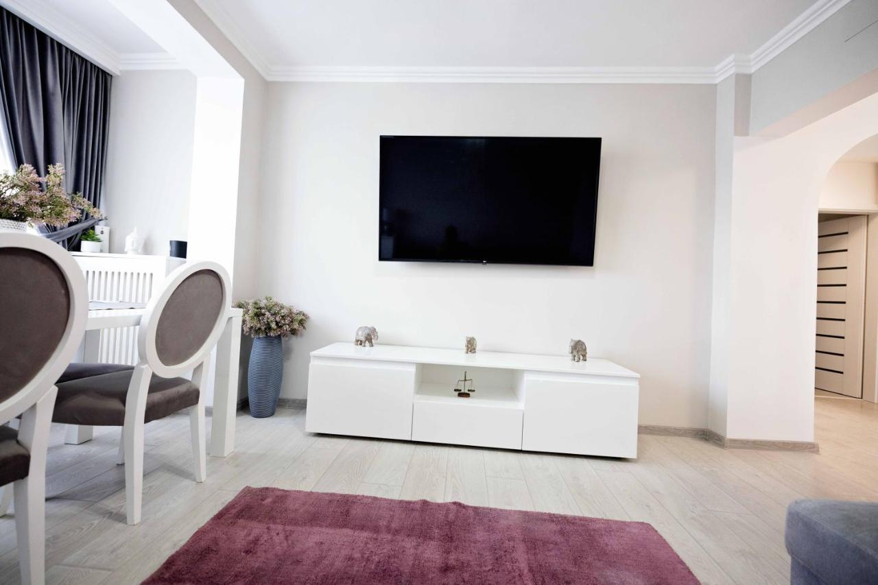 Joyful Apartment Temesvár Kültér fotó